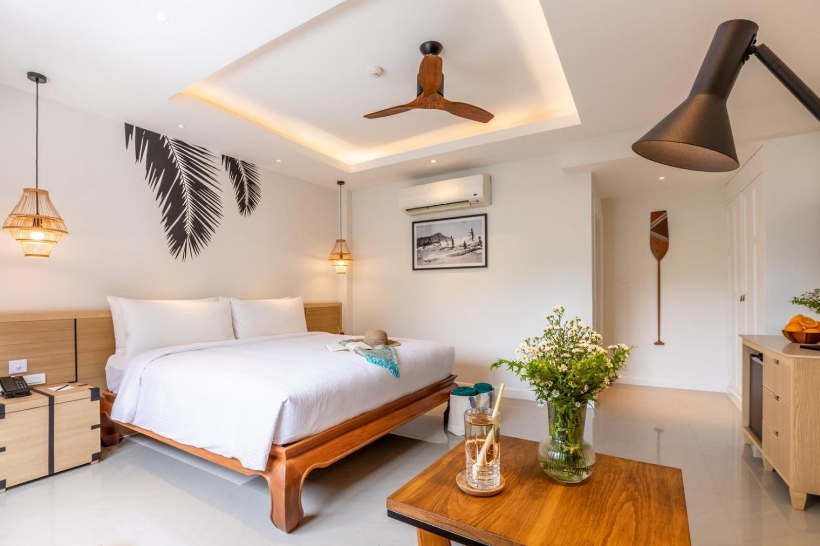 Outrigger Surin Beach Resort - Sha Extra Plus Praia de Surin Quarto foto Deluxe Ocean View